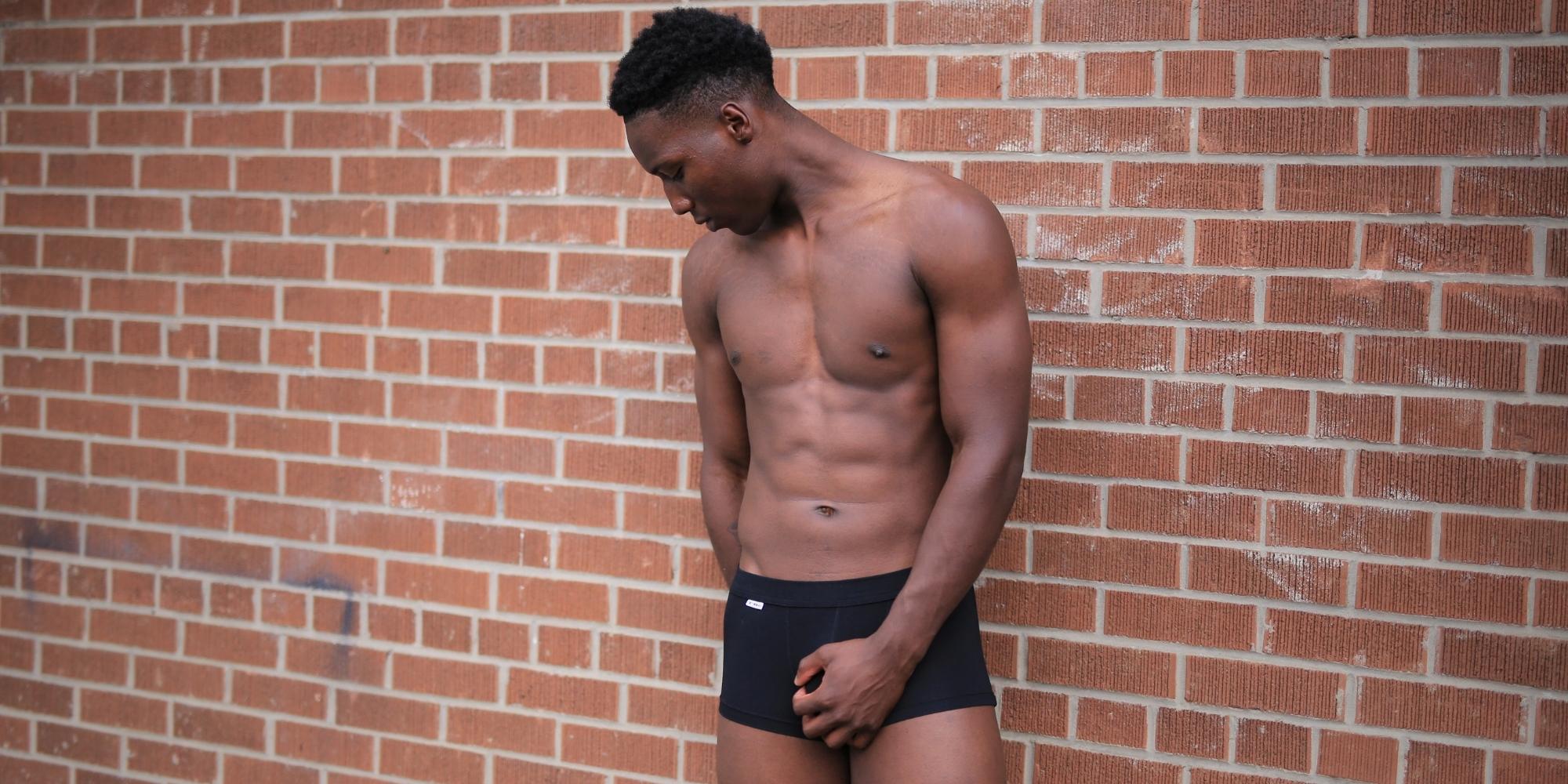 balls sticking to leg