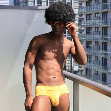 T-Bô underwear - Be bold and confident, rocking the red boxer